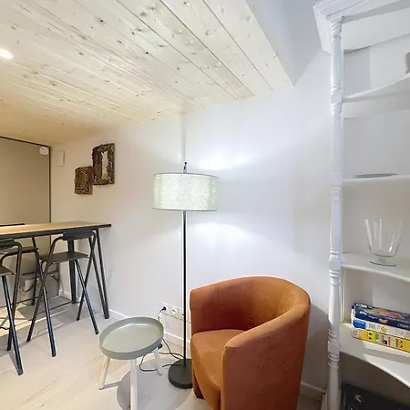Juliana - Centre - Et Salle De Bain Wc Privee - Cuisine Partagee Homestay